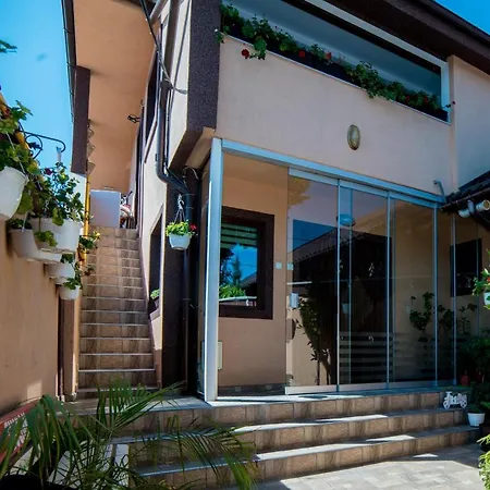 Anastasia Guest house 3*